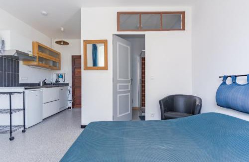 Charleval Apartamento | Vaste studio de 22 m centre -n1