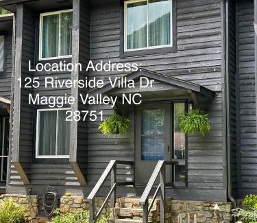 Maggie Valley Hotel | Veda Inn & Cottages