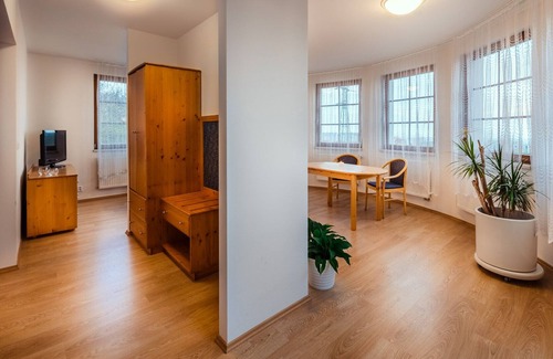 Brno-Lisen Hotel | Velká Klajdovka