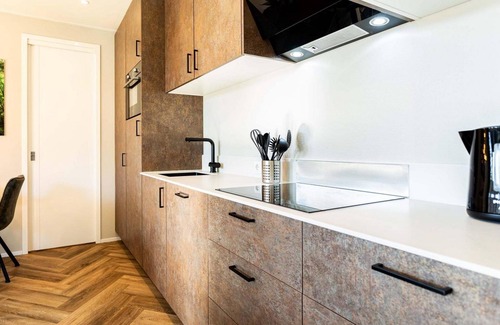 Garderen Chalet De Esquí | ✓ Veluwehoeve on Resort Veluwe ✓ Holiday home for 5 persons ✓ Situated in Garderen (Gelderland) ✓ Holiday park at the Veluwe ✓ Book directly at the park