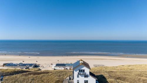 Bergen aan Zee Apartamento | Vernieuwd Zeezicht Villa Zee Luxe