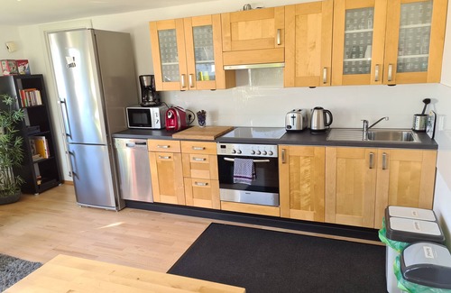 Solingen Apartamento | Very quiet, in almost green surroundings