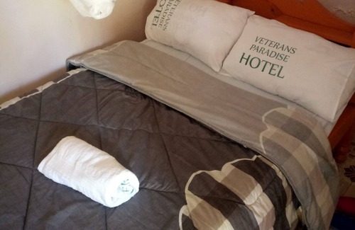 Nakuru Cabina | Veterans Paradise Hotel