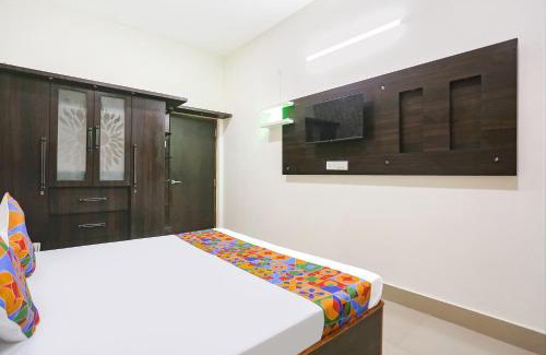 Sigra Hotel | Via Aditya Guest House - Dasaswamedh Ghat