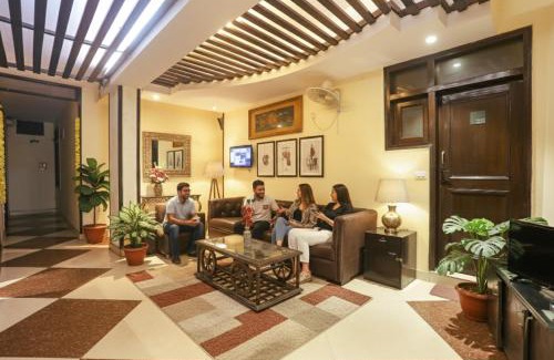 New Friends Colony Hotel | Via Rajdeep Palace