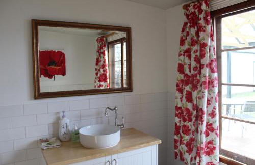 Waterhouse Cama Y Desayuno | Victoria Cottage