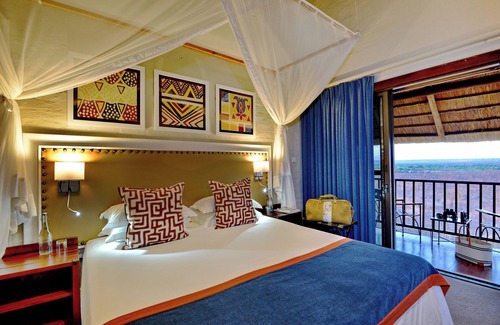 Victoria Falls Cabina | Victoria Falls Safari Lodge