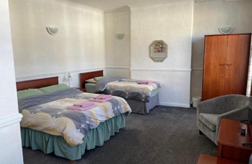 Alston Hotel | Victoria Inn