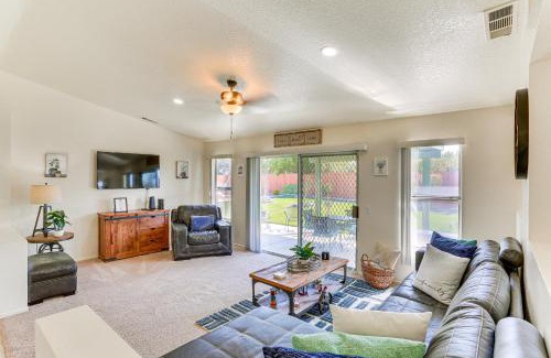 Victorville Casa | Victorville Home with Large Yard and Charcoal Grill!