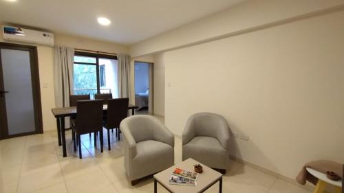 Maipú Apartamento | Vid y Olivo. Cómodo departamento en el centro de Maipú