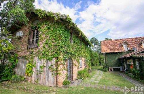 Praia do Rosa Casa | Vieja Hacienda