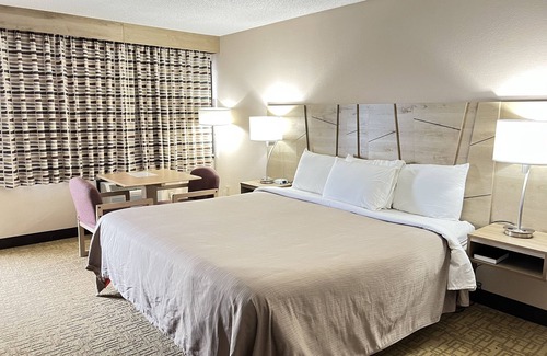 Ludington Hotel | Viking Arms Inn