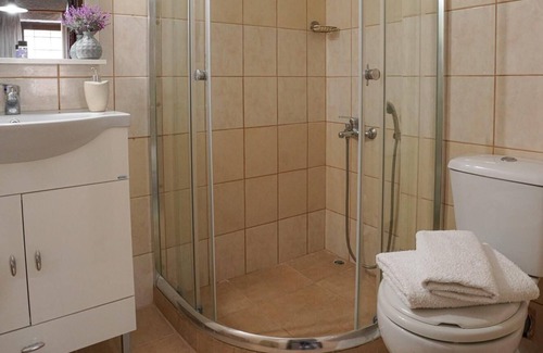 Marmaketon Casa | Vilaeti 1871 House - Cozy Winter Getaway