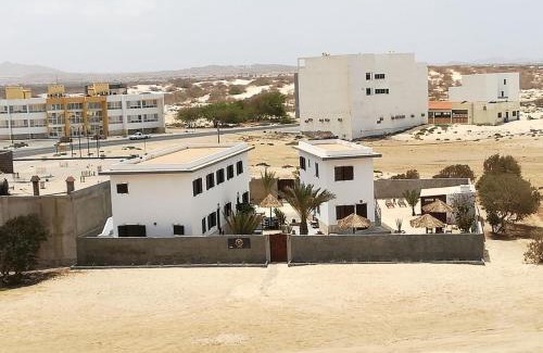 Sal Rei Apartamento | Vilas na areia aparthotel