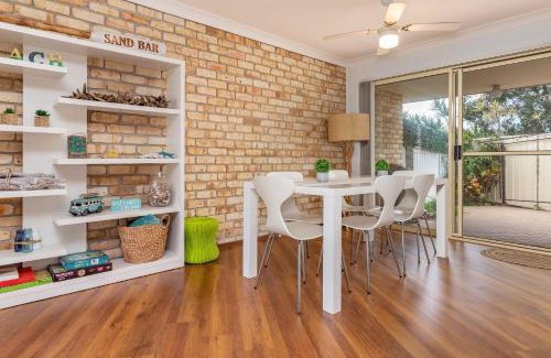 Tuncurry Villa | Villa 1 44 Mirage Drive