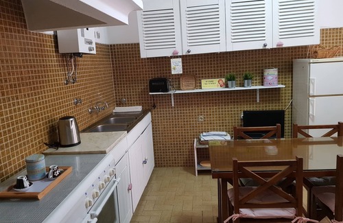 Mertola Villa | Villa r / cy 1º piso con alojamiento para hasta 6 personas.