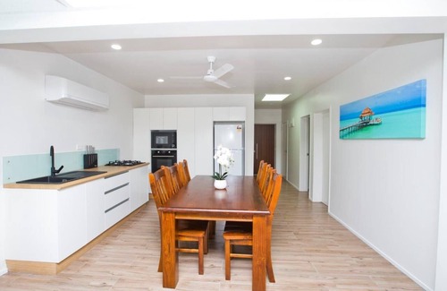 Avarua Villa | Villa 2 - Konoha Central Villas