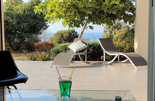 Corbara Villa | Nueva villa ILE ROUSSE, VISTA AL MAR - 200 metros de playa, en gran parque cerrado.