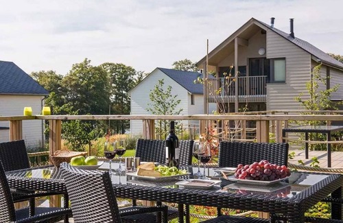 Froidchapelle Villa | Villa 4 étoiles - efccid