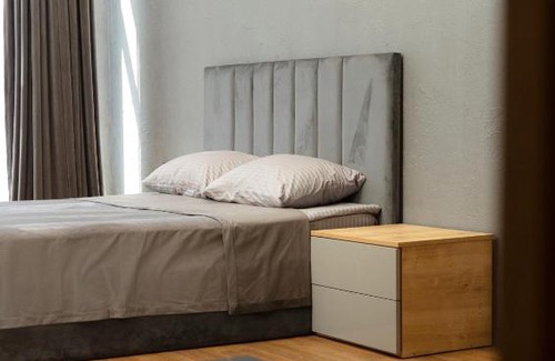 Kentron Apartamento | Villa 83