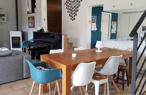 Les Michels Casa | Casa a 15 min de Aix-en-Provence en Peynier en un bosque de pinos