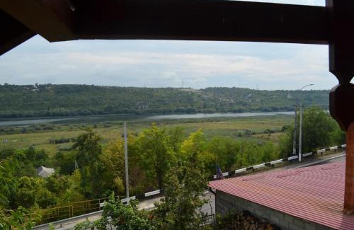 Rezina Hotel | Villa Ana