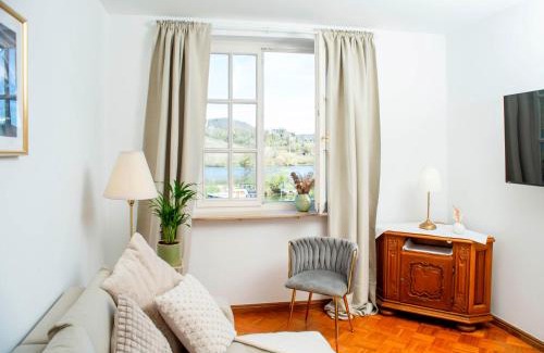 Brodenbach Villa | Villa Ardoise direkt an der Mosel zwischen Cochem und Koblenz