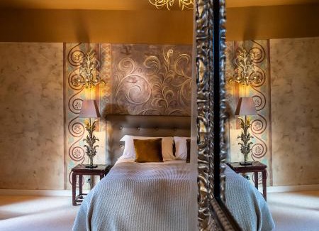 Saint-Paul-Trois-Chateaux Hotel | Villa Augusta