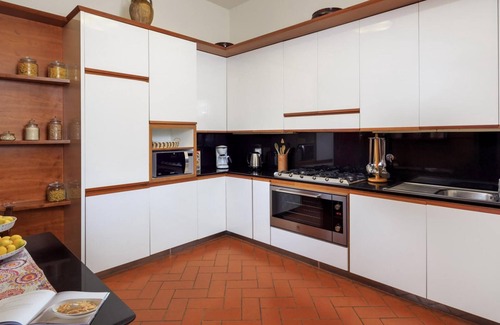 Bagnolo-Cantagallo Villa | Villa Beltrami 14 in Bagnolo-cantagallo