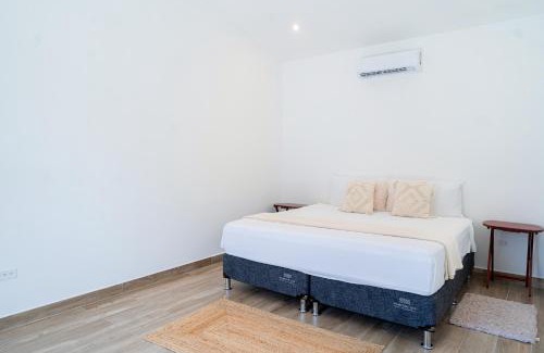 Esterillos Este Villa | Villa Blanca