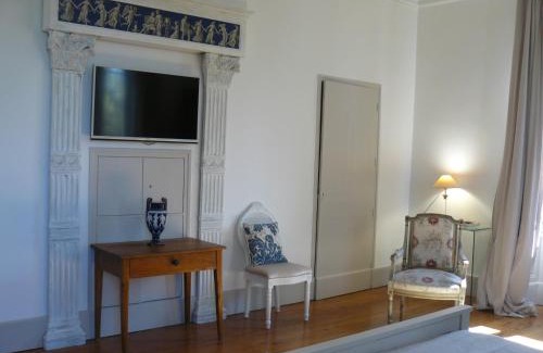 Burlats Cama Y Desayuno | Villa Boulmia