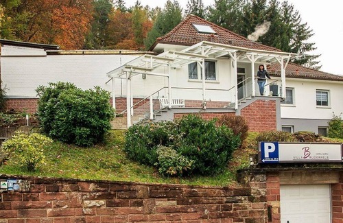 Rodalben Casa | Villa Bruderfels, Hotel Garni - Habitación doble con ducha / WC