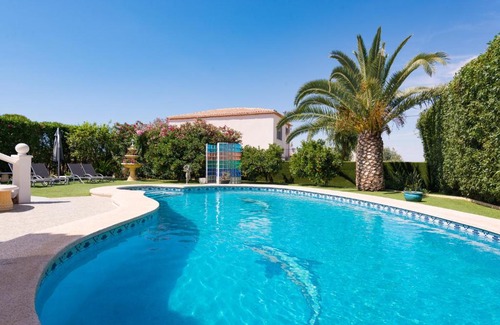 Hoya de los Patos Villa | Villa Bruges Busot 3 Bath 3 Bed