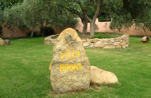 Cuili Murvoni Villa | Villa Bruna con vistas al mar y a la montaña, jardín