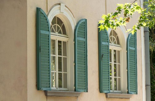 Krnov Casa | Villa Cafe