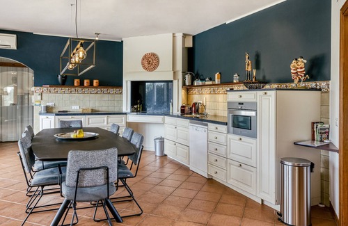 Torroella de Fluvia Villa | Villa 'Can Miquel' con piscina privada, Wi-Fi y aire acondicionado