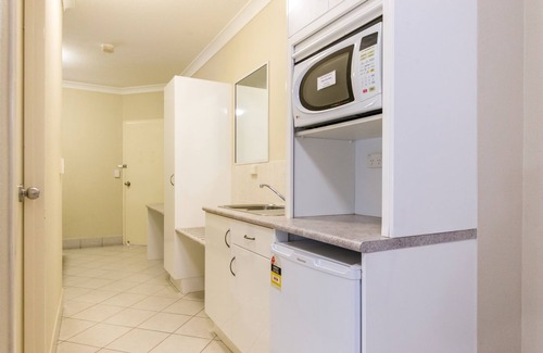 Rockhampton Hotel | Villa Capri Motel