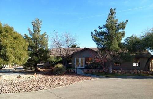 Spring Valley Villa | Villa Caridad