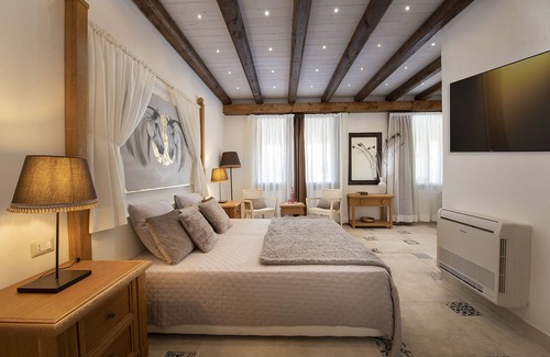 Pula Hotel | Villa Cavalieri Country Hotel