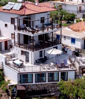 Aristotelis Villa | Villa Chara