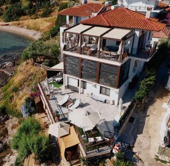 Aristotelis Villa | Villa Chara