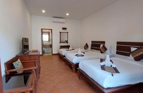 Luang Prabang Hotel | Villa Chitchareune 2