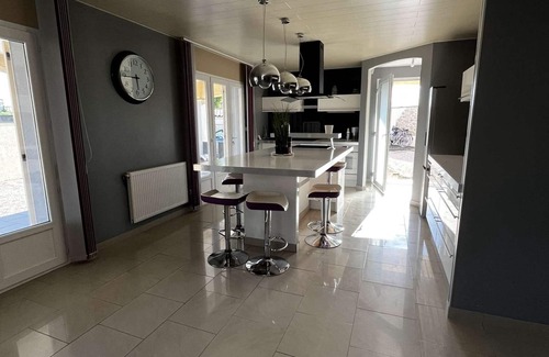 Romans-sur-Isere Villa | Villa Contemporaine Avec Piscine