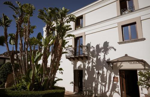 Cefalu Hotel | Villa Dei Melograni Boutique Hotel