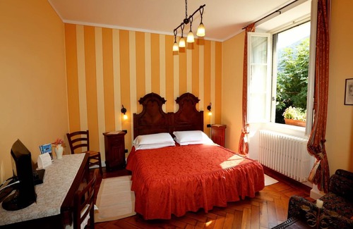 Cannobio Cama Y Desayuno | Villa dei Pini