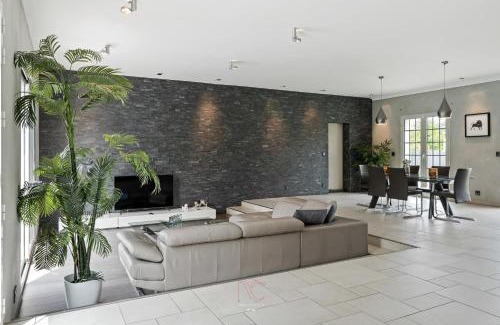 Gouvernes Villa | *Villa-Disneyland-Paris* 10pers, Fitness, Cinema