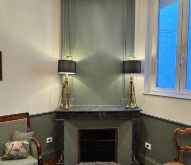 Auxerre Apartamento | Villa Du Temple-Parking-Climatisation-Ascenseur-Wifi-Netflix-Hypercentre