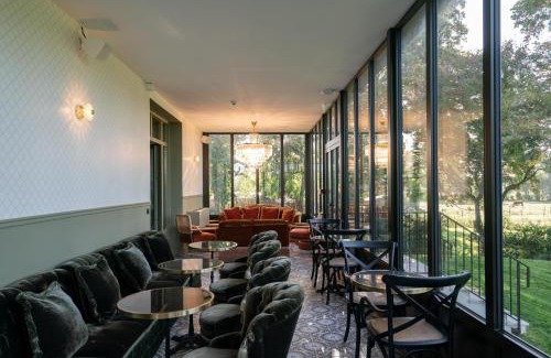 Bievres Hotel | Villa EDMOND