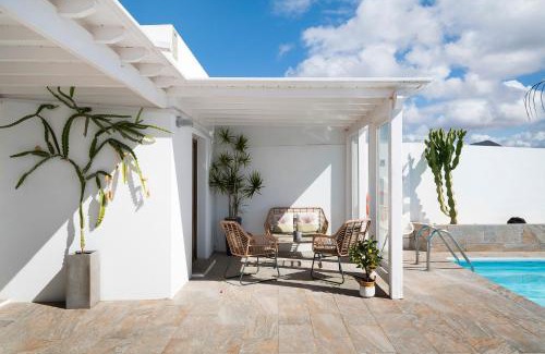 Playa Blanca Villa | Villa El Ancla