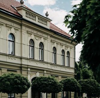 Slovenj Gradec Apartamento | Villa Elizabeth - Apartment with Garden